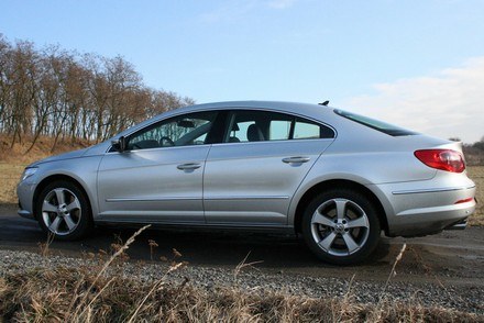 VW passat CC /INTERIA.PL