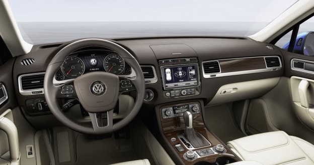 VW Touareg po liftingu /Informacja prasowa