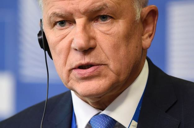 Vytenis Andriukaitis, unijny komisarz ds. zdrowia i bezpieczeństwa żywności /AFP