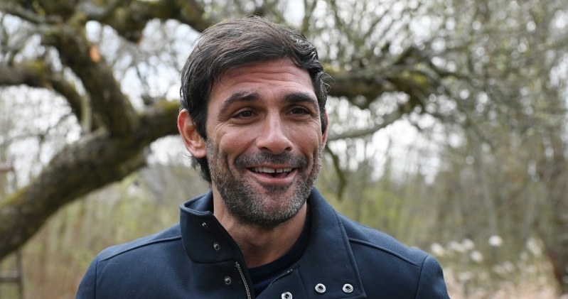 W 12. i 13. odcinku "Komisarza Aleksa" gościnnie wystąpi Francesco Arca /Źródło: AIM