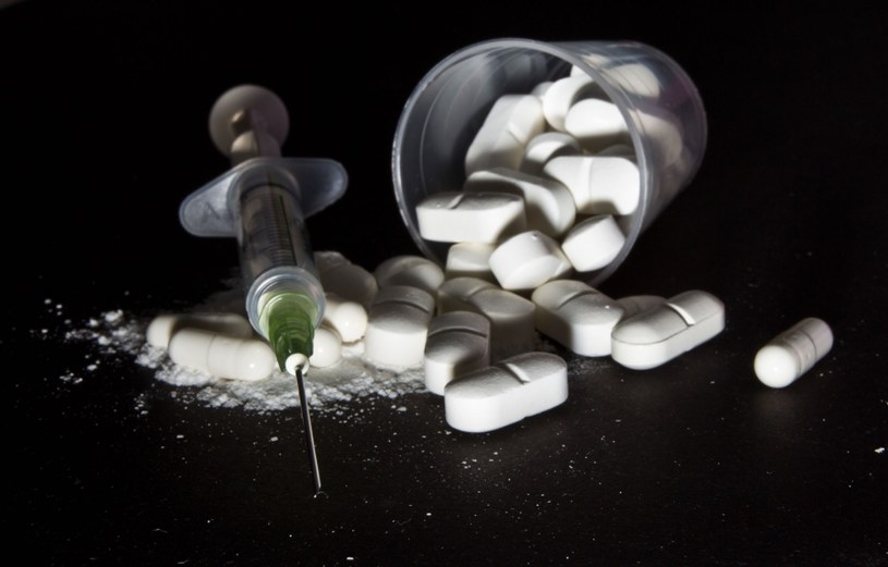 W-18 to prawdopodobnie najniebezpieczniejszy narkotyk na świecie. Ale jak naprawdę działa? /123RF/PICSEL