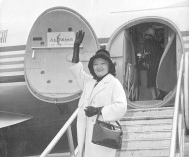 W 1970 r. opublikowała wspomnienia "Pamiętnik gwiazdy". Utrzymywała się dzięki dobrze prosperującej firmie maklerskiej. Zmarła w 1987 roku w wieku 90 lat.

W 1970 roku udzieliła wywiadu dla pisma "San Antonio Express", w którym na pytanie, jak określiłaby swoją pozycję w świecie filmu odpowiedziała "I was the first, I was the best" (Byłam pierwsza, byłam najlepsza).