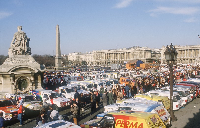 W 1983 roku rajd Paryż - Dakar był już imprezą o światowej renomie /AFP