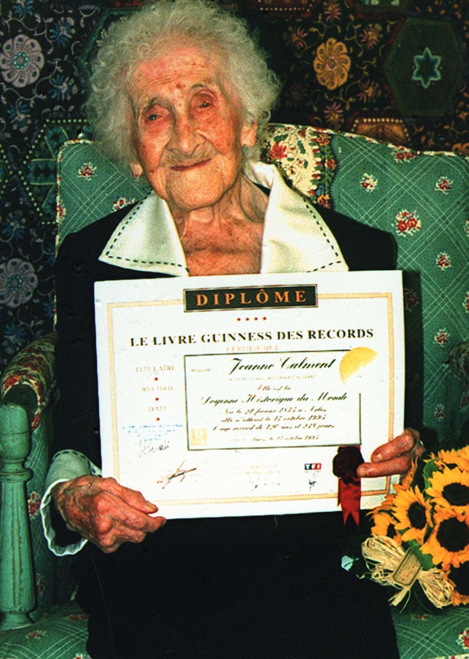 W 1997 roku zmarła w wieku 122 lat Jeanne Calment, którą do dziś uznaje się za osobę, która według udokumentowanych źródeł żyła najdłużej /CAF /PAP