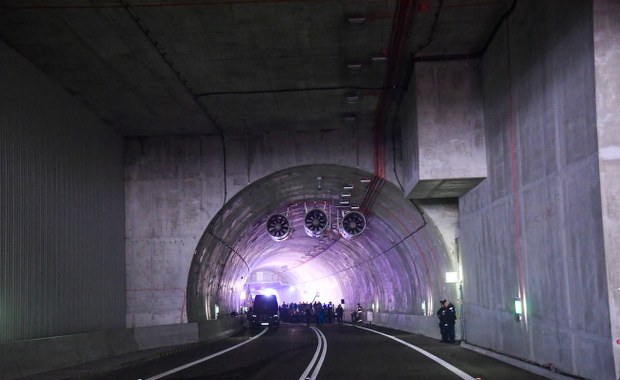 W 2 minuty z wyspy Uznam na Wolin. Tunel pod Świną już otwarty