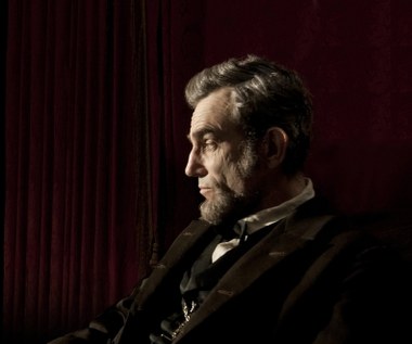 W 2012 r. został obsadzony w dramacie biograficznym "Lincoln" Stevena Spielberga, gdzie wcielił się w tytułową postać prezydenta Stanów Zjednoczonych Abrahama Lincolna. Rola ta przyniosła aktorowi trzecią statuetkę Oscara.
