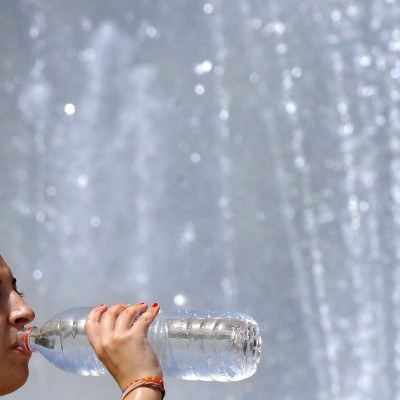W 2015 r. woda z kranu powinna nadawać się do picia bez gotowania /AFP