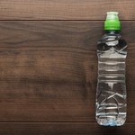 W 2016 r. przeciętny nabywca kupił średnio 5,5 litra wody butelkowanej