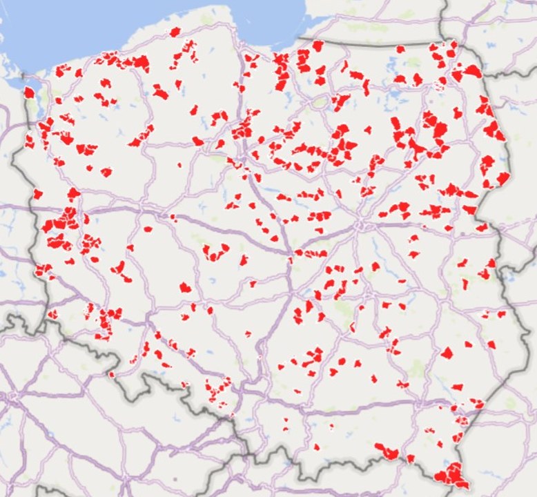 W 2017 r. w całej Polsce były 13363 ogólnodostępne apteki (każde czerwone pole oznacza obszar bez dostępu do apteki ogólnodostępnej) /Związek Aptek Franczyzowych/Pracodawcy RP /