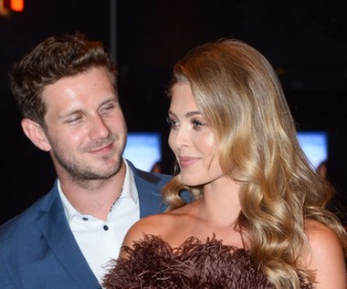 W 2018 roku media pisały o jej zaręczynach z tajemniczym biznesmenem. Niestety, oświadczyny na Sardynii i pierścionek za 100 tysięcy złotych nie przyniosły parze szczęścia. 

(AKPA)