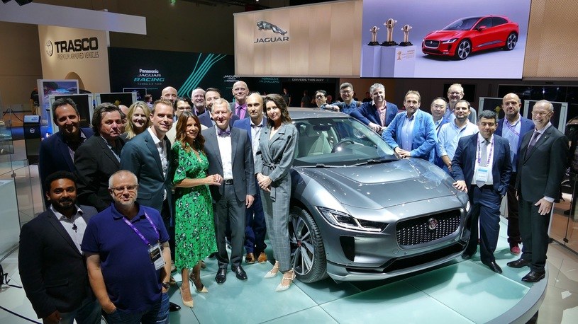 W 2019 roku najlepszym samochodem świata został uznany elektryczny Jaguar I-Pace /Informacja prasowa