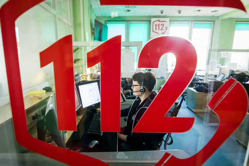 W 2020 roku operatorzy numeru 112 w Polsce odebrali ponad 21 mln zgłoszeń /Tomasz Czachorowski /East News