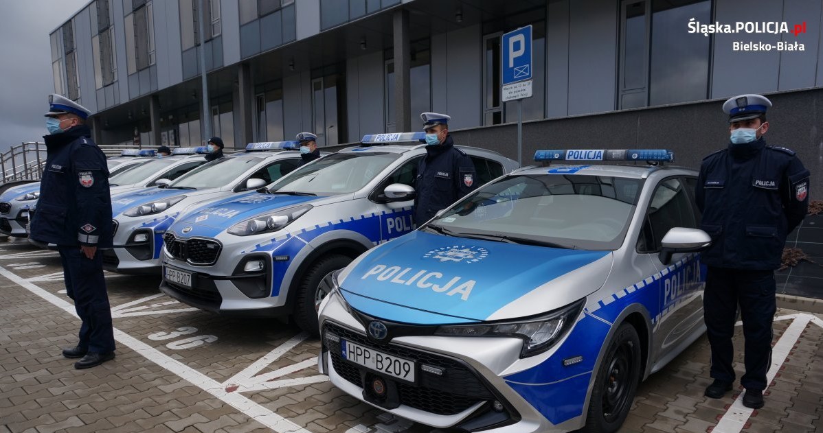 W 2021 roku flota śląskiej policji wzbogaca się o 131 samochodów /Policja