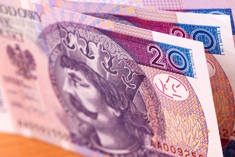 W 2022 roku Polacy kupili obligacje skarbowe za 57,1 mld zł /123RF/PICSEL