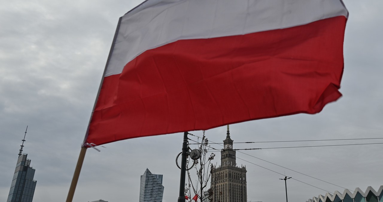 W 2024 roku deficyt był znacząco wyższy niż pierwotnie planowany. Było to 6,6 proc. PKB zamiast 5,7 proc. /Artur Widak/Anadolu Agency  /AFP