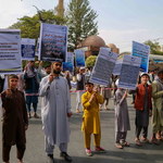 W Afganistanie brakuje gotówki. Mieszkańcy protestowali w Kabulu