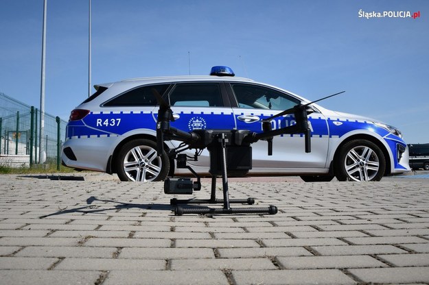 W akcji "Bezpieczna autostrada" brał też udział dron /Śląska policja /Materiały prasowe