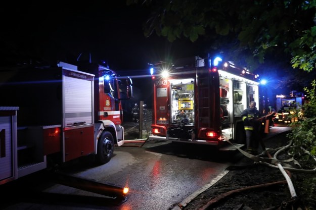 W akcji gaśniczej uczestniczyły w sumie 42 zastępy strażaków / 	Grzegorz Momot    /PAP