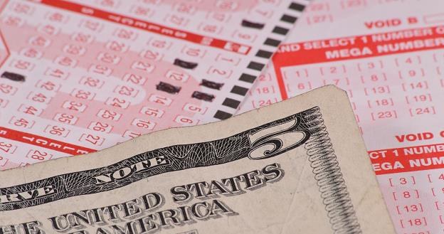 W amerykańskiej loterii Mega Millions padła druga w historii najwyższa wygrana - 636 mln dolarów /&copy;123RF/PICSEL