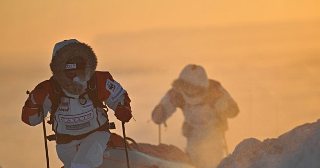 W Arktyce nie ma żartów - możesz zginąć na każdym kroku. Hammond sprawdził to na własnej skórze /AFP