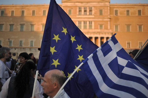 W Atenach manifestowali zwolennicy pozostania Grecji w strefie euro //FOTIS PLEGAS G. /PAP/EPA