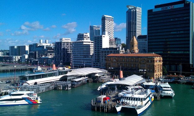 W Auckland mieszka ok. półtora miliona ludzi /foto. pixabay /