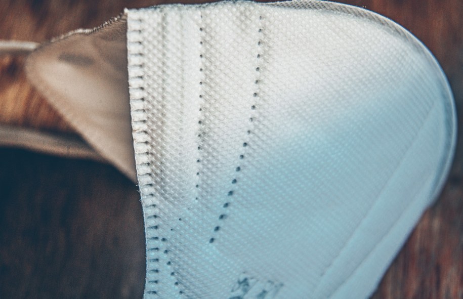 W Austrii wraca obowiązek noszenia masek FFP2 /Pixabay.com /