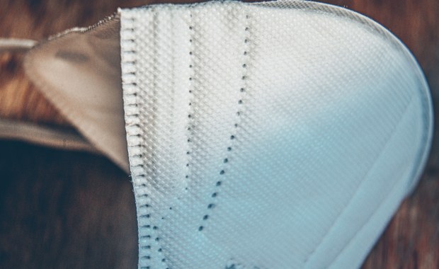 W Austrii wraca obowiązek noszenia masek FFP2