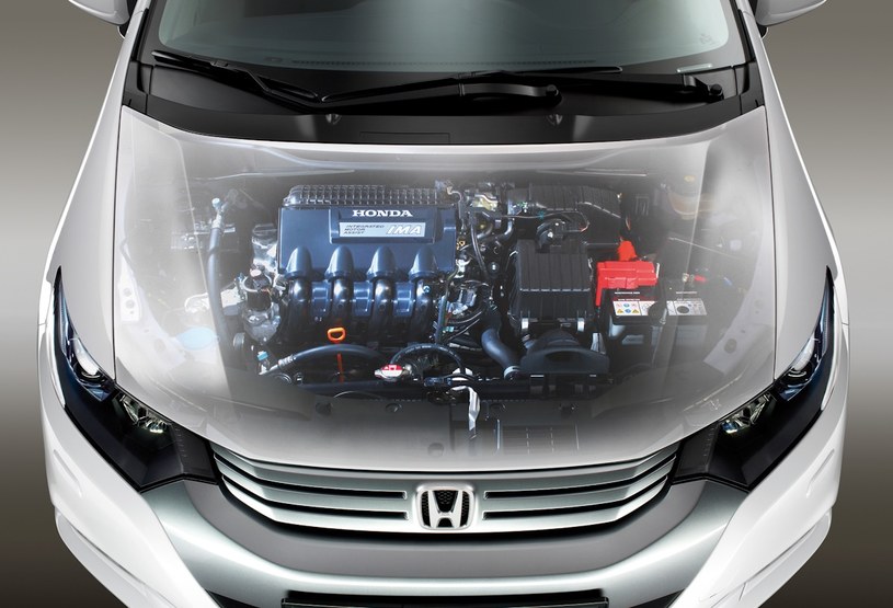 W autach HEV (Hybrid Electric Vehicle) akumulatory ładowane są tylko podczas jazdy /materiały prasowe
