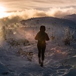 W Beskidach poprószył śnieg. Uwaga na oblodzenia!