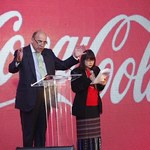 W Birmie Coca-Cola butelkuje znów po 60 latach swoje napoje