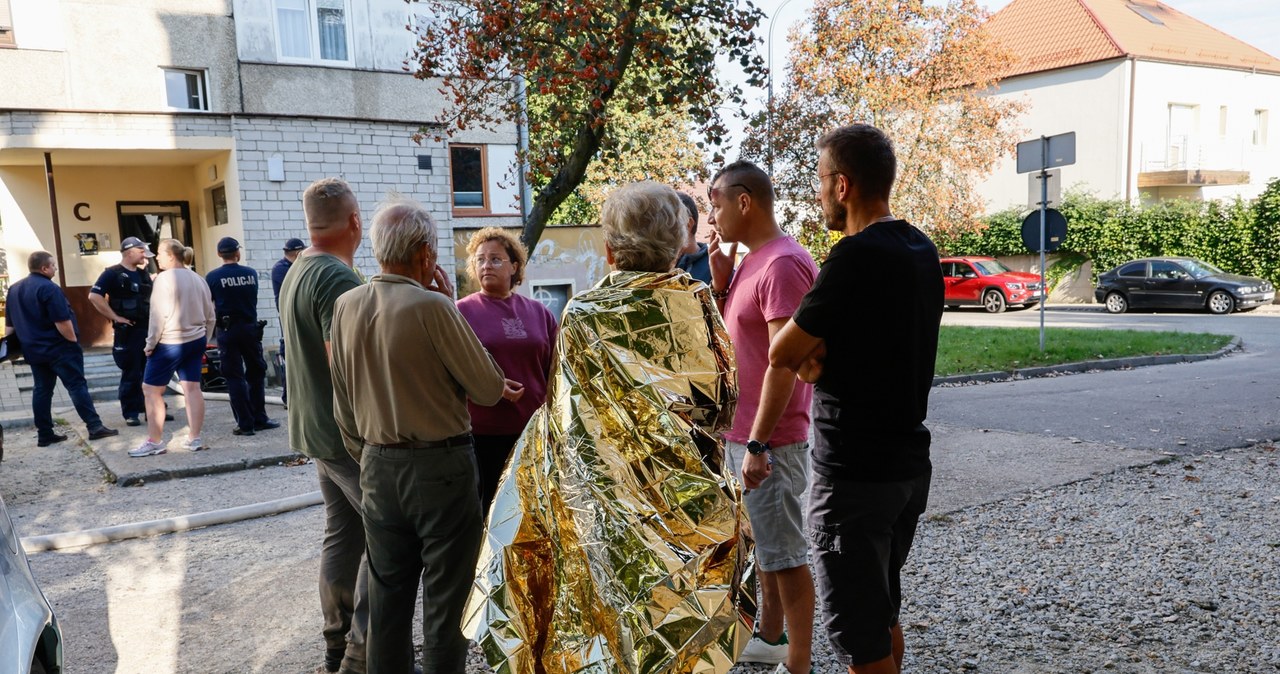 W bloku w Ostrowie Wlkp. spłonęło mieszkanie