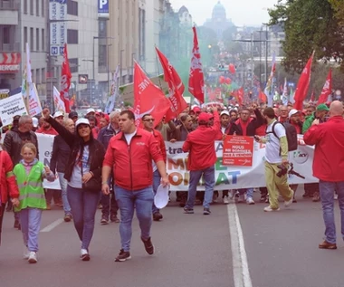 W Brukseli wyszli na ulice. "Nie" dla zamykania fabryk