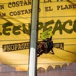 W. Brytania: Kolejna duża akcja Greenpeace. Zatrzymali platformę wiertniczą BP