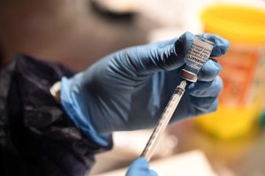 W. Brytania: Pierwszy raz ponad milion podanych szczepionek w ciągu jednego dnia