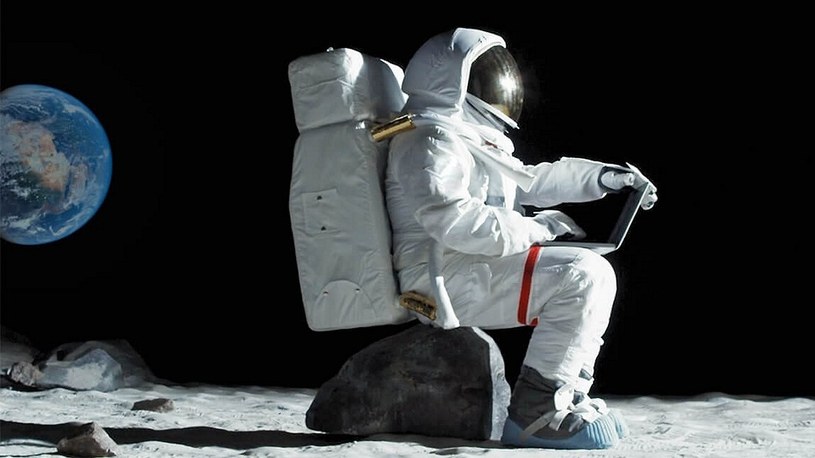 W budowaniu baz księżycowych bardzo pomogą... siki i kupki astronautów /Geekweek