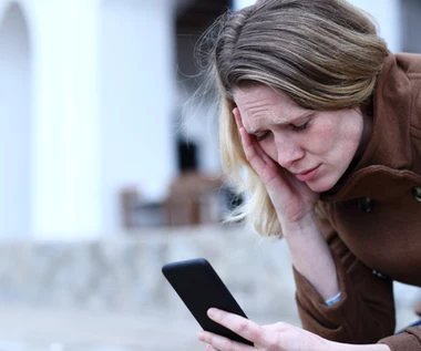 W całej Polsce dostają takie SMS-y. Po odczytaniu przejmują konta bankowe