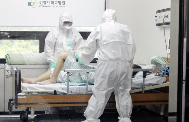 W całym kraju wirusem MERS zaraziło się już 87 osób /Konyang University hospital /PAP/EPA