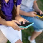 W całym stanie zakazali smartfonów w szkołach. Efekt pozytywnie zaskoczył