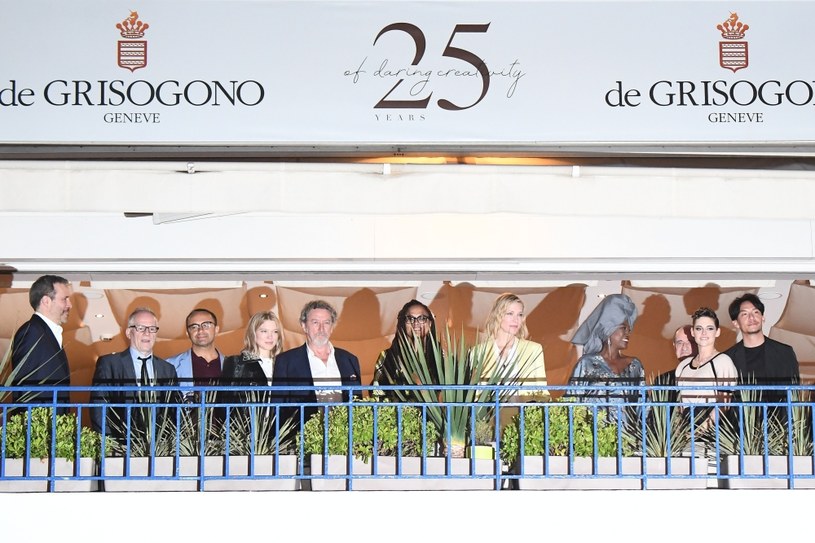 W Cannes są już festiwalowi jurorzy, którzy będa pracować pod przewpdnictwem aktorki Cate Blanchett /AFP