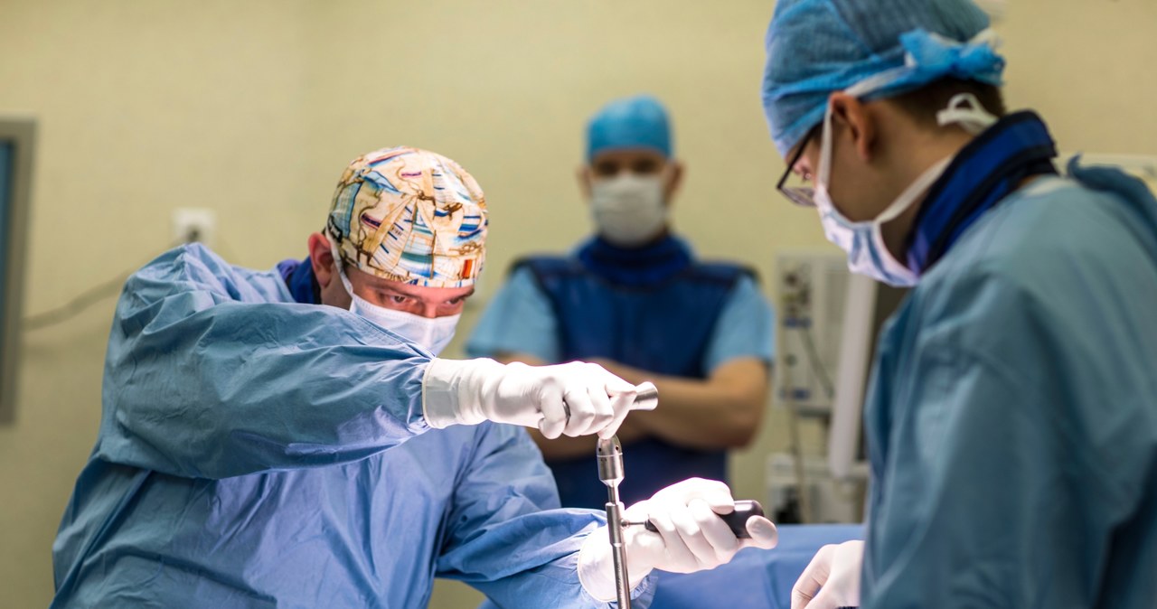 W Carolina Medical Center przeprowadzono przełomową operację kręgosłupa /materiały prasowe