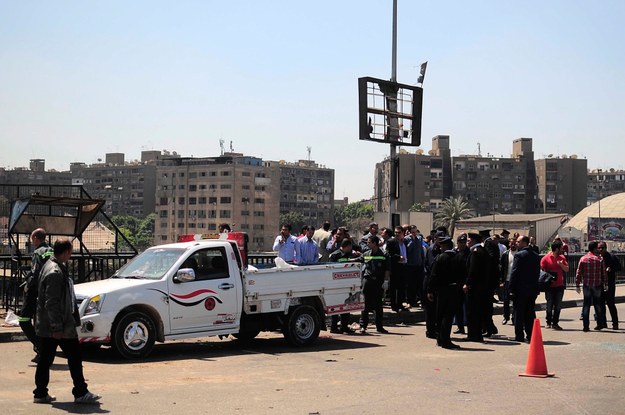 W centrum Kairu wybuchła w niedzielę bomba /ALMASRY ALYOUM /PAP/EPA