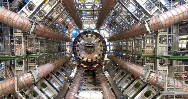 W CERN znajduje się Wielki Zderzacz Hadronów /materiały prasowe