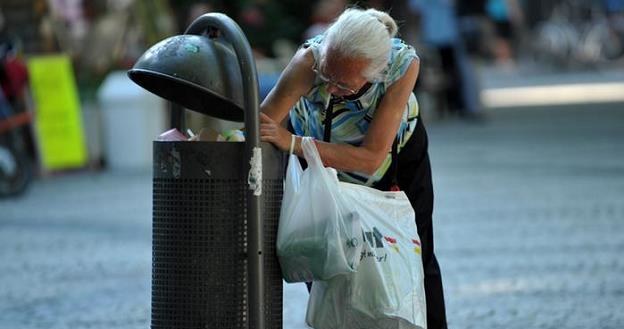 W ciągu 20 najbliższych lat co piąty emeryt będzie zmuszony do życia na krawędzi ubóstwa /Deutsche Welle