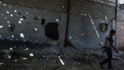 W ciągu zaledwie 8 dni z regionu Hama w Syrii uciekło 100 tys. osób