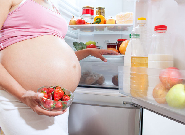 W ciąży możesz stracić ochotę na niektóre potrawy. /123RF/PICSEL