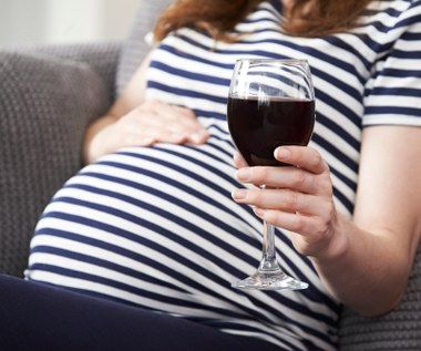 W ciąży nie ma bezpiecznej ilości alkoholu