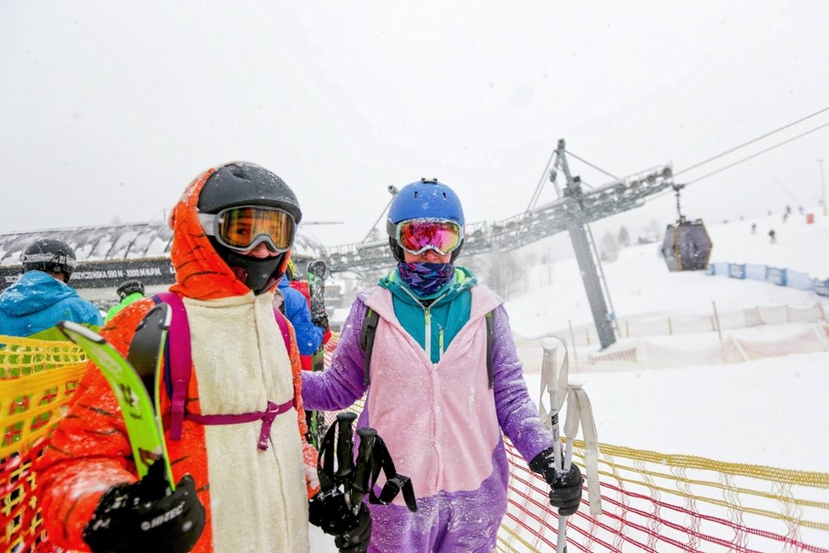 W czasie śląskich ferii stacja narciarska w Szczyrku zapewne znów będzie zatłoczona /Hanna Bardo /PAP