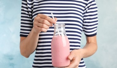 W czerwcu pij na śniadanie. Cera ci podziękuje, a kilogramy polecą w dół  