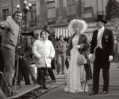 W czwartek, 21 grudnia, mija dokładnie 30 lat od premiery "Magnata" w reżyserii Filipa Bajona. W epickiej opowieści o dziejach śląskiej arystokracji z popisowymi rolami Bogusława Lindy, Jana Nowickiego i Grażyny Szapołowskiej, znalazła się również jedna z najlepszych erotycznych scen w historii polskiego kina.